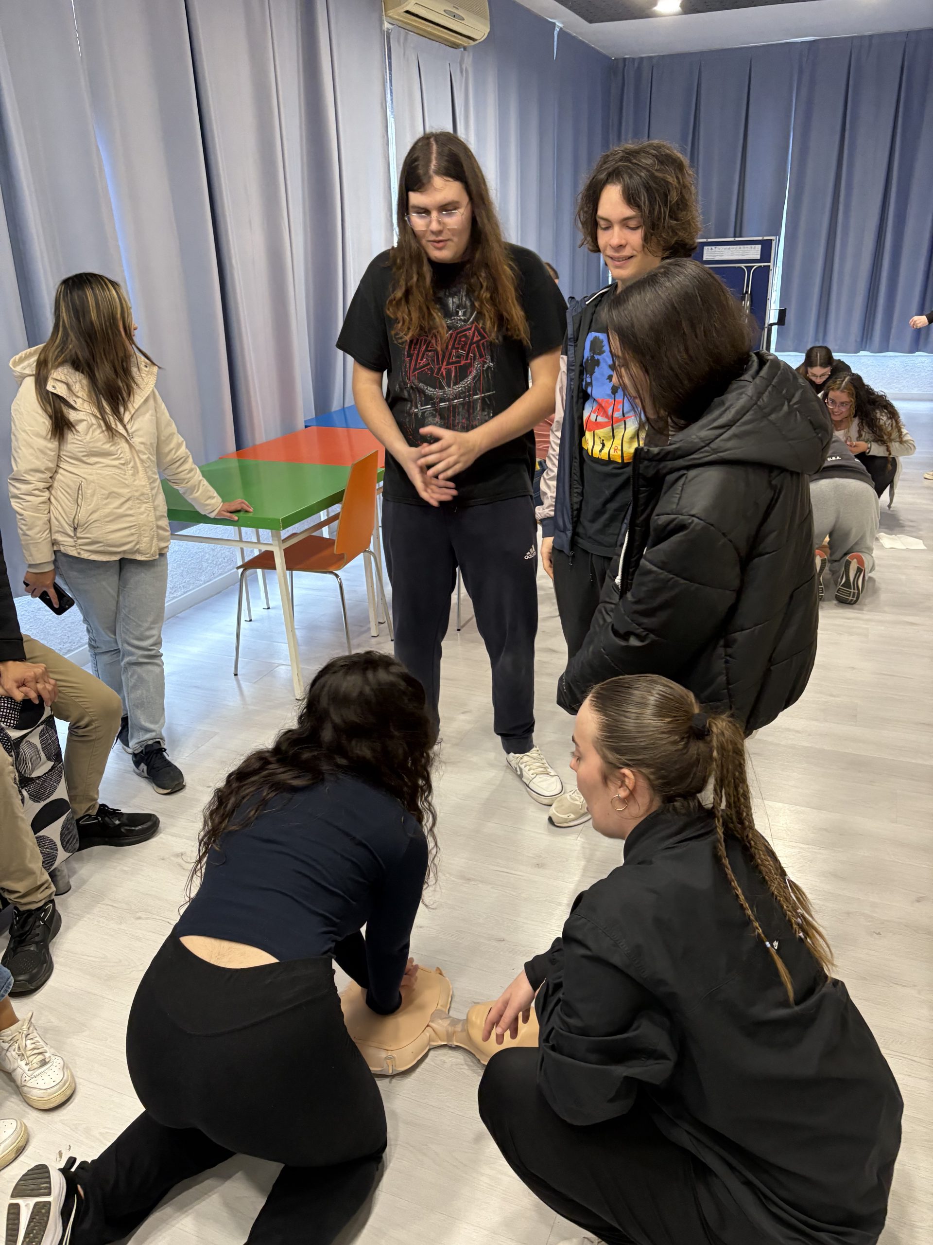 PRIMEROS AUXILIOS EN EL TIMEPO LIBRE